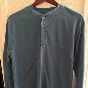 LL Bean Men's 100% Cotton Teal Blue Long Sleeve Unshrinkable Tee Casual Comfort